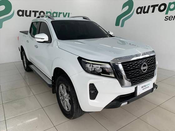 NISSAN FRONTIER 2.3 16V TURBO DIESEL XE CD 4X4 AUTOMÁTICO